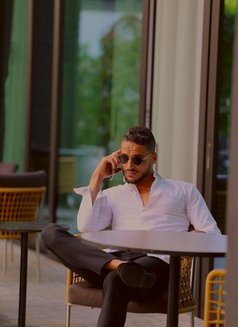 Johnny - Acompañantes masculino in Monaco Photo 12 of 12