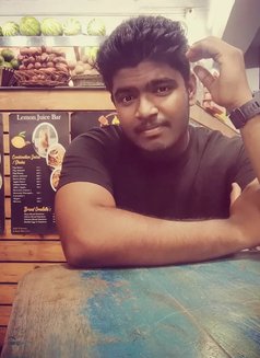 Johnx - Male escort agency in Chennai Photo 1 of 7