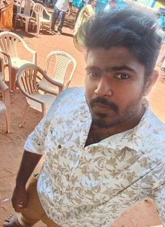 Johnx - Male escort agency in Chennai Photo 2 of 7