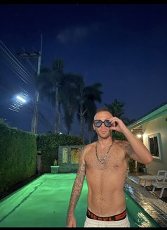 Johny El Nino - Acompañantes masculino in Da Nang Photo 1 of 6