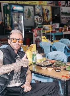 Johny El Nino - Acompañantes masculino in Da Nang Photo 3 of 6
