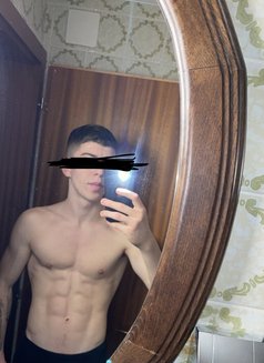 Johny (your handsome secret) - Male escort in Chiang Mai Photo 1 of 2