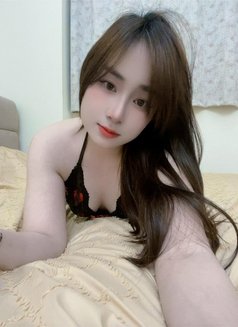 Joile 2 K - puta in Dubai Photo 3 of 5