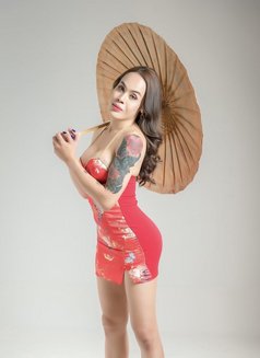 Join me baby - Transsexual escort in Riyadh Photo 12 of 12