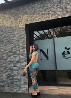 Jojo African Sex Queen - puta in Noida Photo 2 of 4