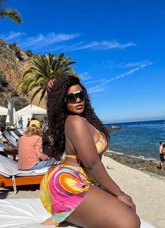 Jojo - escort in Accra Photo 3 of 3