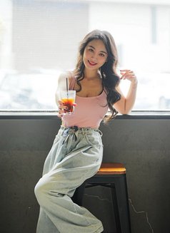 Jojo - escort in Beijing Photo 2 of 7