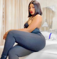 JOJO, THE NATURAL BEAUTY - puta in Kathmandu