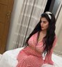 Jojo - masseuse in Cairo Photo 1 of 7
