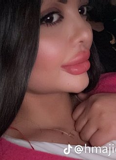 Jojo - masseuse in Cairo Photo 7 of 7