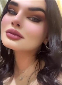 Jojo Ooof - Transsexual escort in Riyadh Photo 4 of 9