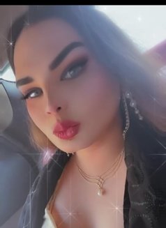 Jojo Ooof - Transsexual escort in Riyadh Photo 5 of 9