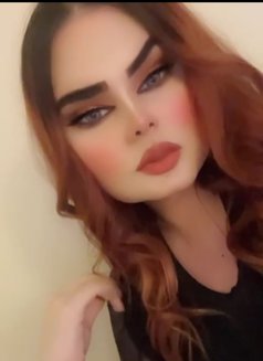 Jojo Ooof - Transsexual escort in Riyadh Photo 7 of 10