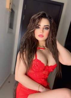 JOJO - puta in Dubai Photo 1 of 6