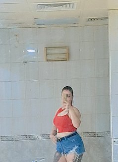 Jojo - escort in Dubai Photo 1 of 2