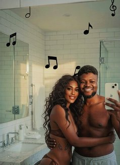 JOJOxNIKKI_ExpertCouple_Couple_for_Coupl - puta in Dubai Photo 2 of 4