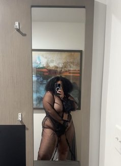 Joke - puta in Kaohsiung Photo 9 of 9