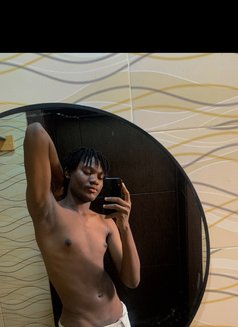 Joli - Male escort in Lagos, Nigeria Photo 1 of 5