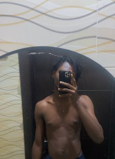 Joli - Male companion in Lagos, Nigeria Photo 1 of 1