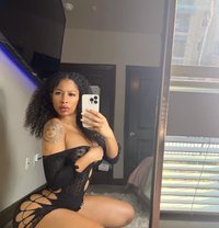 Jolie - escort in Kuwait