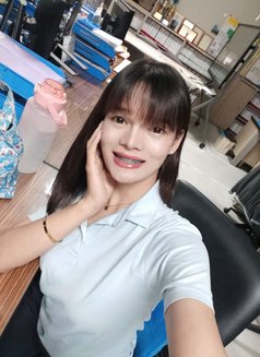 Jolie - masseuse in Abu Dhabi Photo 1 of 1