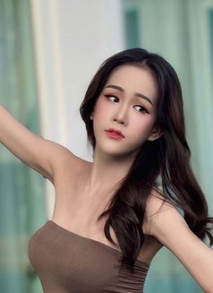 Jolie - Transsexual escort in Bangkok Photo 1 of 11