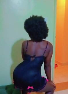 Jolyene - escort in Nairobi Photo 4 of 5