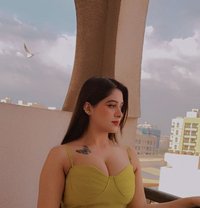 Jomana - puta in Beirut