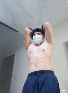 Jon Honey - Acompañantes masculino in Dubai Photo 3 of 3