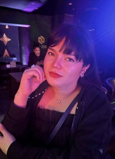 Jona - Transsexual escort in Abu Dhabi Photo 7 of 7