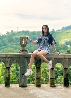 Jona - Transsexual escort in Manila Photo 2 of 6