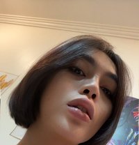 Jona - Transsexual escort in Riyadh