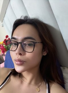 Jona - Transsexual escort in Riyadh Photo 13 of 19