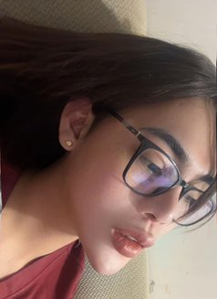 Jona - Transsexual escort in Riyadh Photo 13 of 19