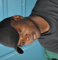 Jonatham - Male escort in Nairobi