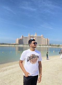 Jonny High profile male escort - Male escort in Bangalore Photo 8 of 13