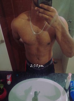 Jonny - Male escort in Pune Photo 3 of 3