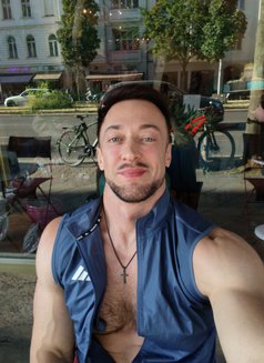 Jonny Marmo - Male escort in Florence Photo 12 of 13