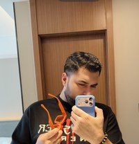 Jonny - Male escort in Phnom Penh