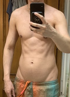 Jonny - Male escort in Amsterdam Photo 3 of 16