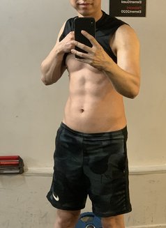 Jonny - Male escort in Amsterdam Photo 9 of 16