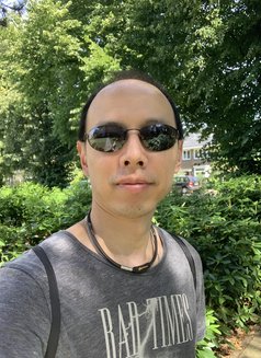 Jonny - Male escort in Amsterdam Photo 14 of 16