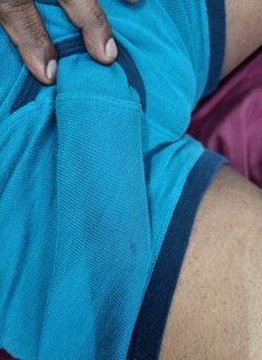 Jonnytounge69 - Male escort in Chennai Photo 10 of 19