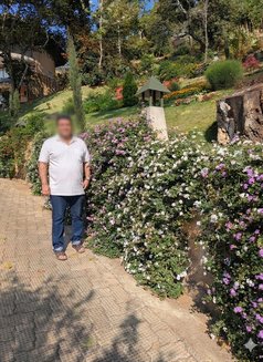 Jons Touch - Male companion in Mumbai Photo 1 of 2