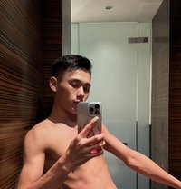 Jonus - Male escort in Bangkok