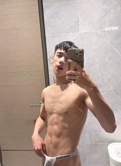 Jonut 4289 - Male escort in Bangkok Photo 9 of 12