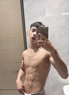 Jonut 4289 - Acompañantes masculino in Bangkok Photo 7 of 12