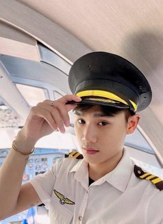 Jonut 4289 - Acompañantes masculino in Bangkok Photo 12 of 12