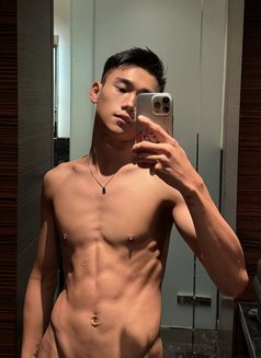 Jonut 4289 - Acompañantes masculino in Bangkok Photo 12 of 12