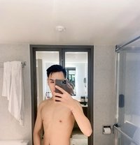 Jonut - Male escort in Bangkok